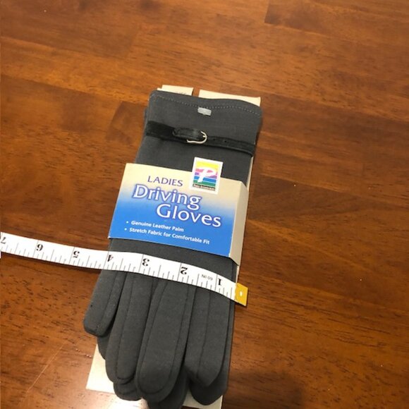 Ladies Driving Gloves Size SM NWT - Picture 5 of 9